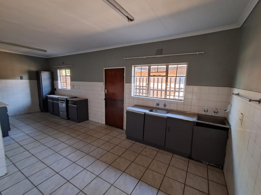 3 Bedroom Property for Sale in Roodia Free State